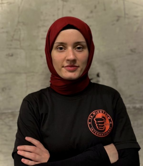 Si-je Mediha Merve Elmalı Yaka Merkez